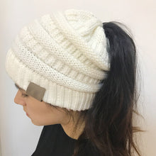 Load image into Gallery viewer, Winter Warm Ponytail Beanie