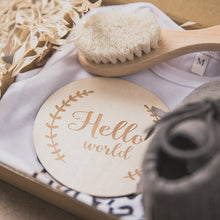 Load image into Gallery viewer, Newborn Baby Gift Set